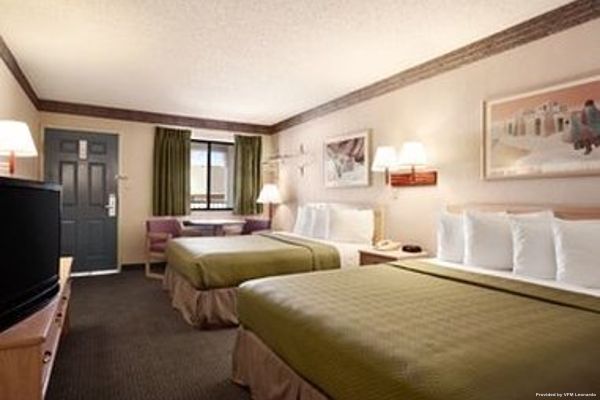 SURE STAY HOTEL BY BEST WESTERN GRANTS (Grants)